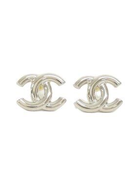 Chanel Earrings Gold
